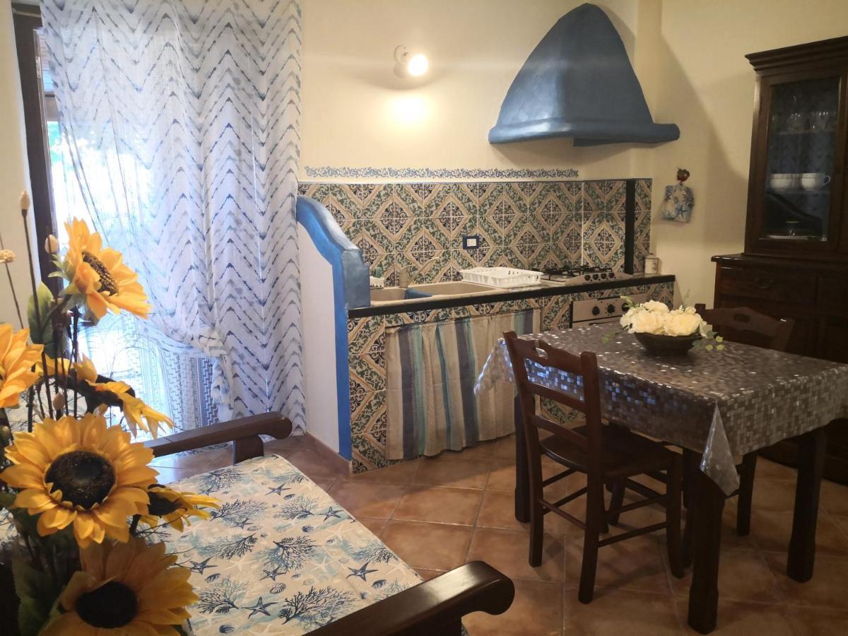 Agriturismo Pagliuzzo Устика Экстерьер фото
